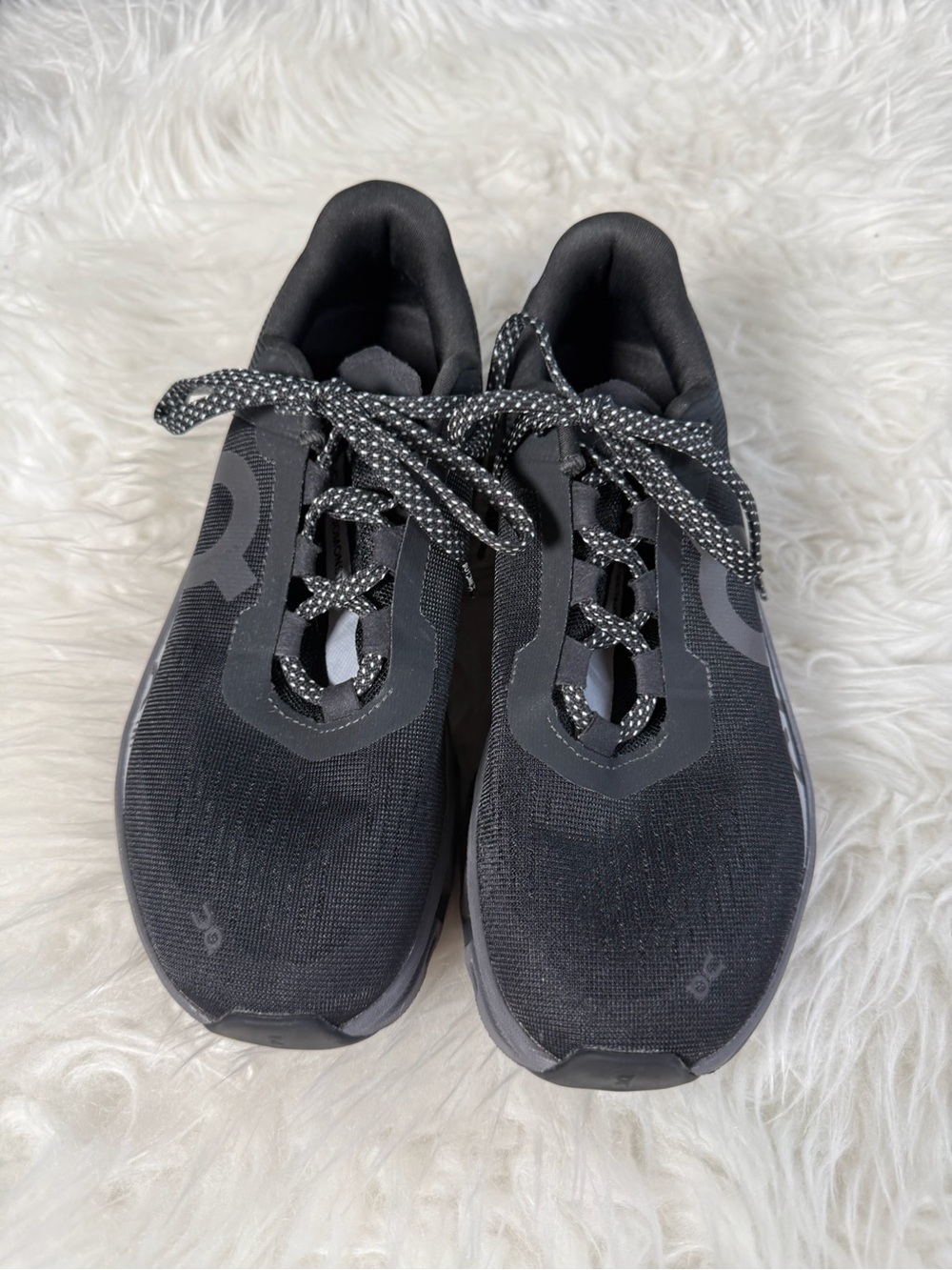 On Running Women’s Size 7 Cloudmonster Lumos Sneakers Max CloudTec Reflective